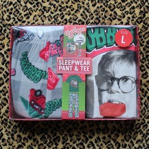 “A Christmas Story” sleepwear set (men’s L) (NIB)